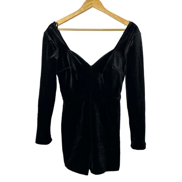Topshop Black Velour Long Sleeve Sweetheart Neckline Romper Women's US 2 New - Picture 1 of 8